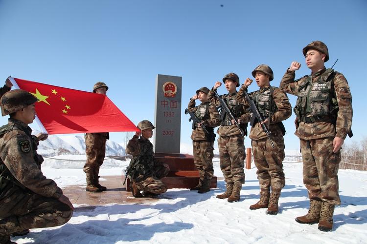 强军征途｜北部战区陆军某边防旅四连：“英雄树”屹立风雪北疆